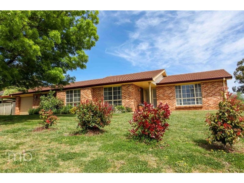 4 Bauer Place, Orange NSW 2800