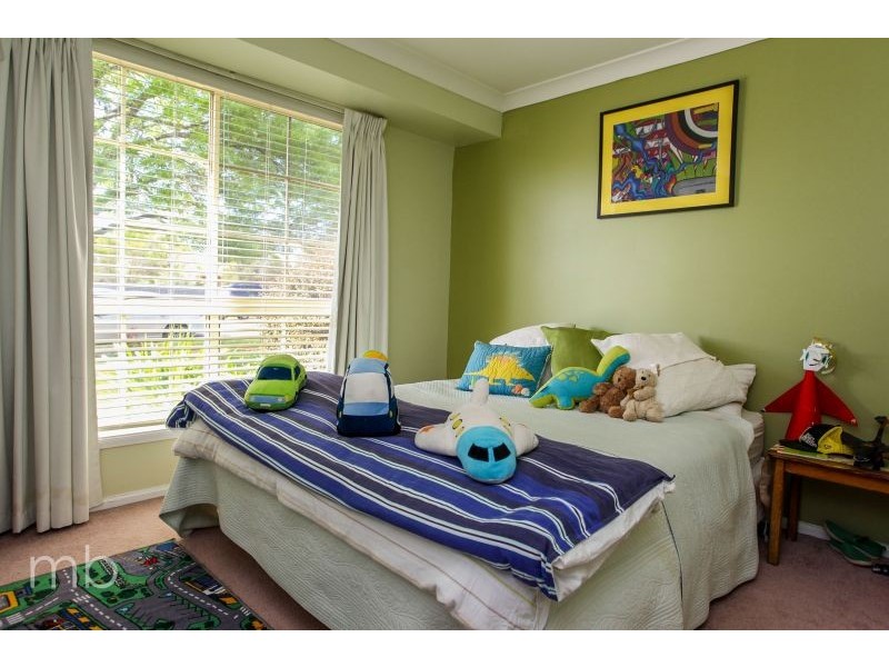 4 Bauer Place, Orange NSW 2800
