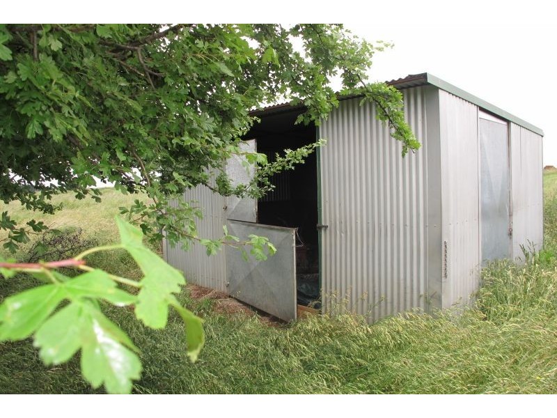 14 Carcoar Road, Forest Reefs NSW 2798