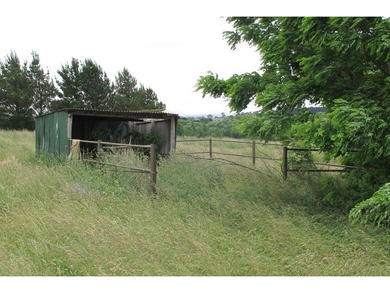 14 Carcoar Road, Forest Reefs NSW 2798