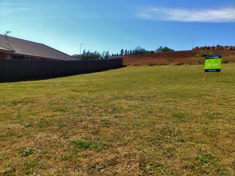 7 Isaac Drive, Orange NSW 2800