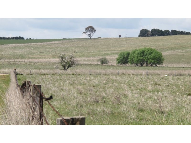 13 Coombing Lane, Barry, Blayney NSW 2799