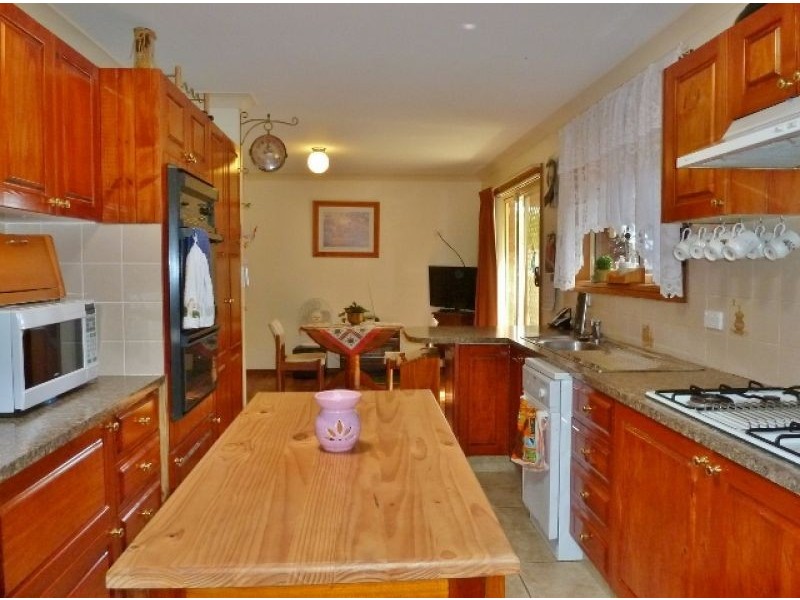 61 Torulosa Way, Orange NSW 2800