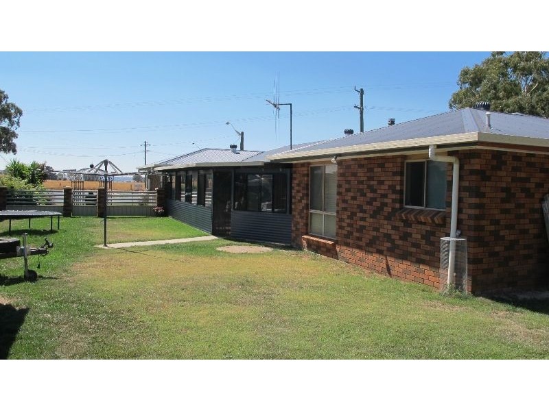 6 Long Swamp Road, Forest Reefs NSW 2798