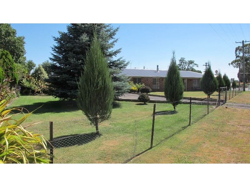 6 Long Swamp Road, Forest Reefs NSW 2798