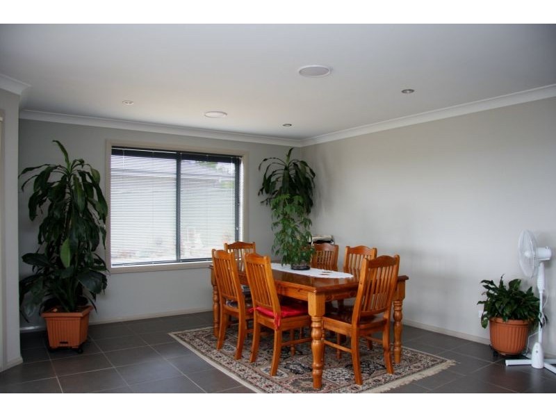 45 Swanbrooke Street, Bathurst NSW 2795