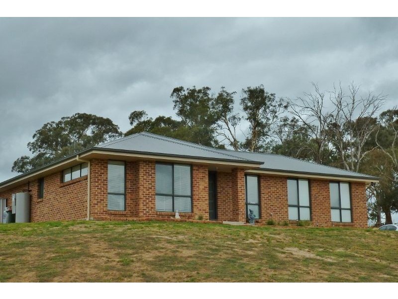 17 Windera Way, Orange NSW 2800