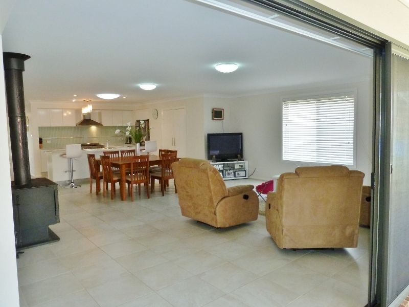 17 Windera Way, Orange NSW 2800