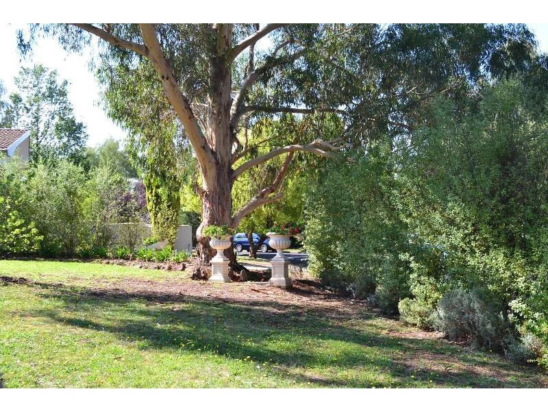 35 Larela Circuit, Orange NSW 2800