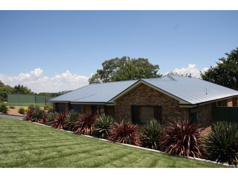 3 Negundo Place, Bathurst NSW 2795