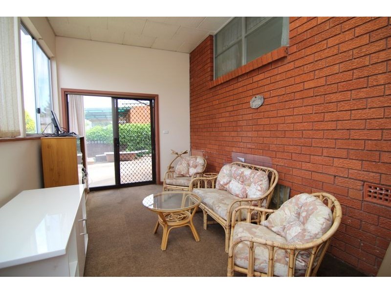 5 Autumn Street, Orange NSW 2800