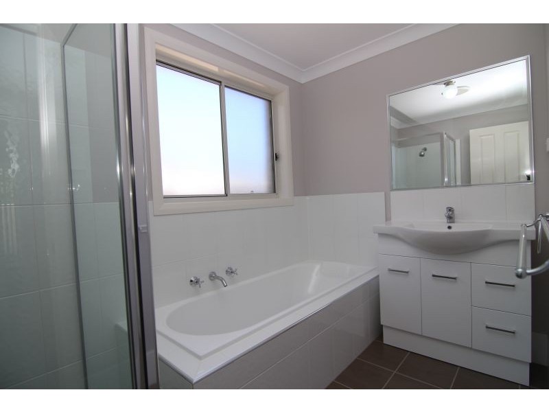 1/11 Nile Street, Orange NSW 2800