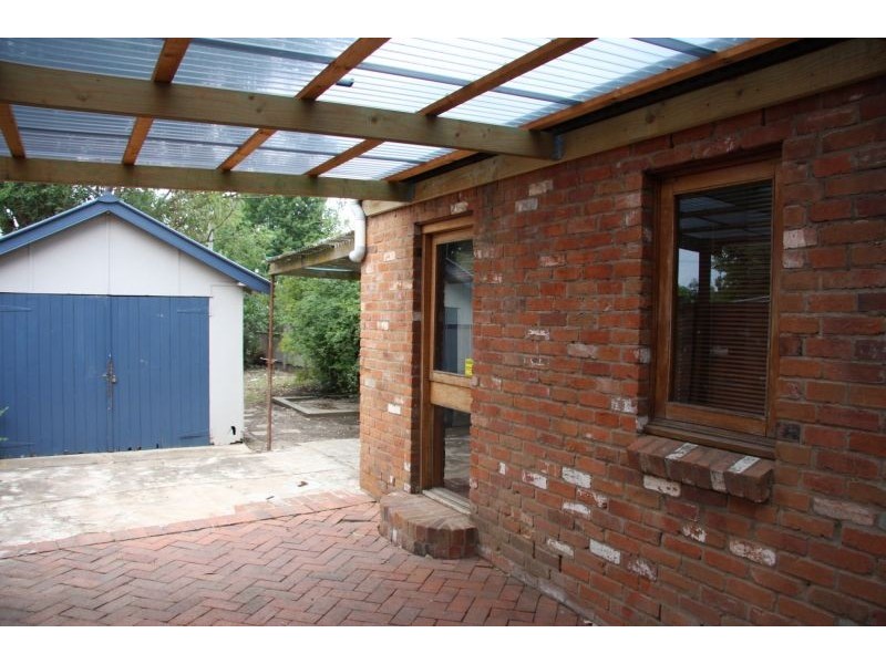283 Russell Street, Bathurst NSW 2795