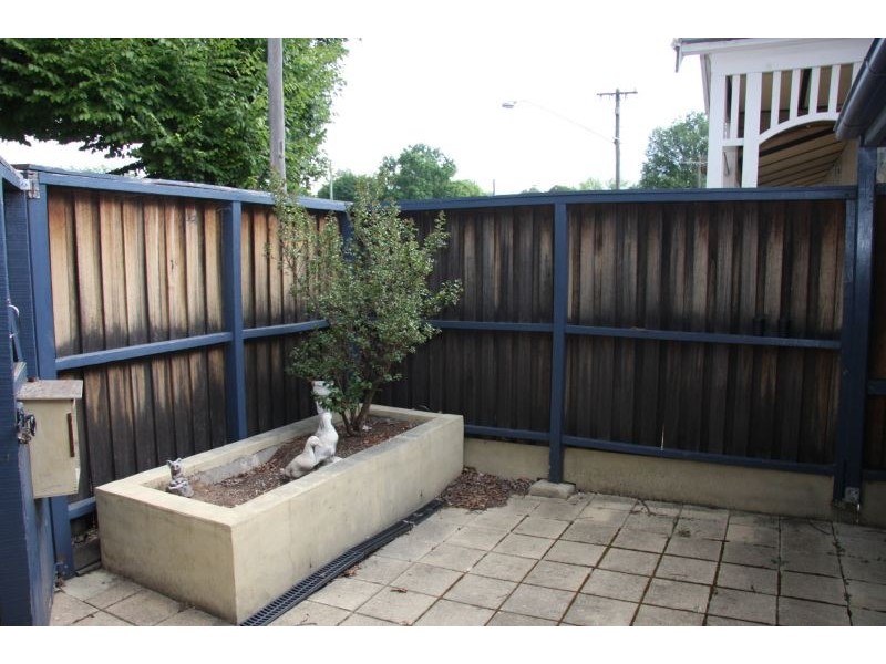 283 Russell Street, Bathurst NSW 2795