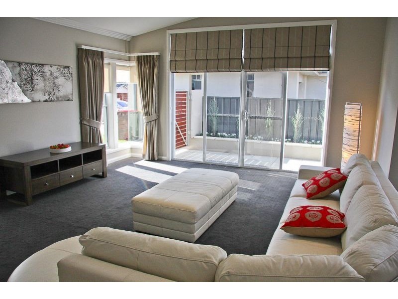 27 Stirling Avenue, Orange NSW 2800