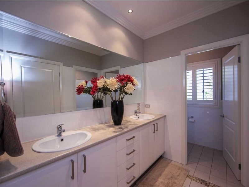 27 Stirling Avenue, Orange NSW 2800