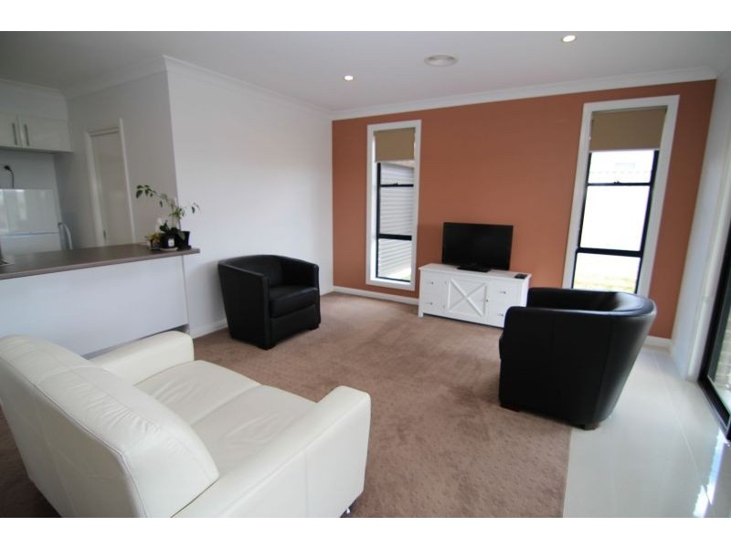 13 Saphire Street, Orange NSW 2800