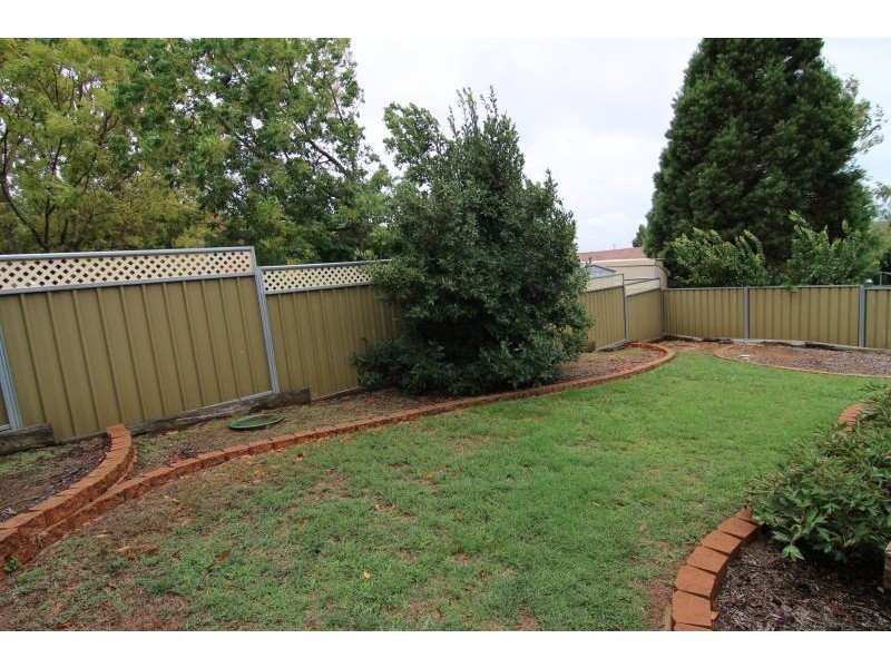 1 Pioneer Place, Orange NSW 2800
