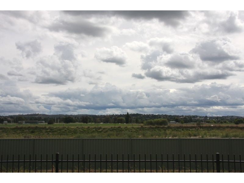 5/190 Gilmour Street, Bathurst NSW 2795