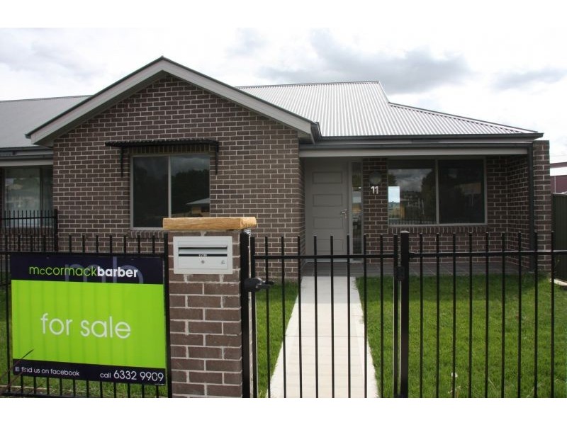 11/190 Gilmour Street, Bathurst NSW 2795