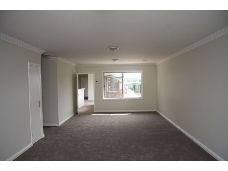 11/190 Gilmour Street, Bathurst NSW 2795