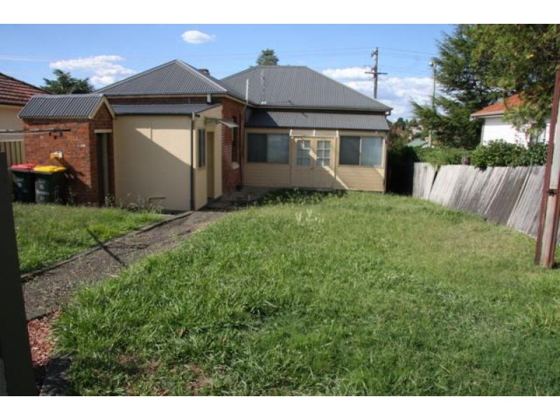 16 Vittoria Street, Bathurst NSW 2795