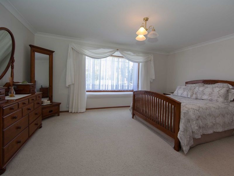 9 Braemar Circuit, Orange NSW 2800