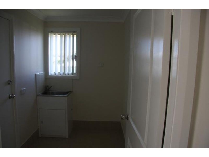 11 Oliver Street, Blayney NSW 2799