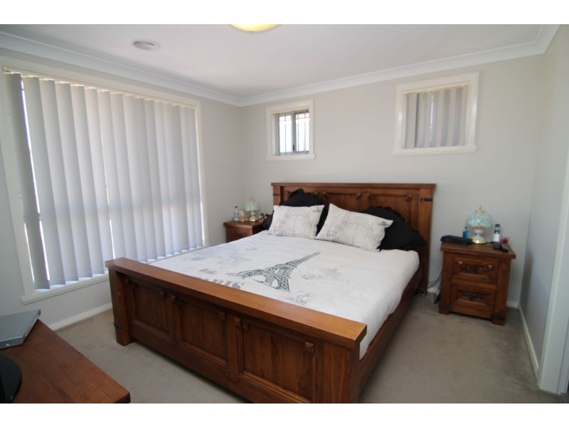 16 Packham Street, Orange NSW 2800
