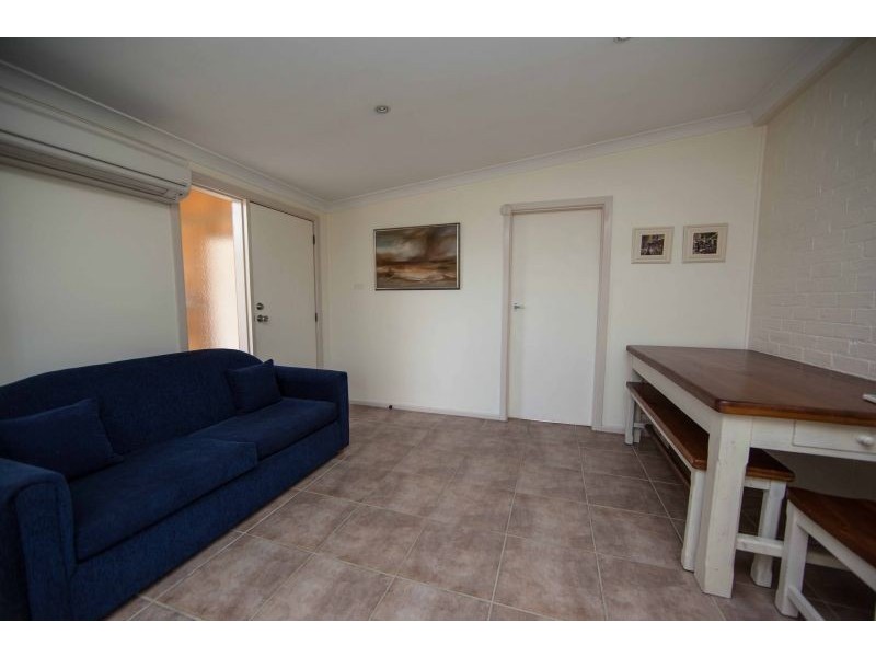 17a Icely Road, Orange NSW 2800