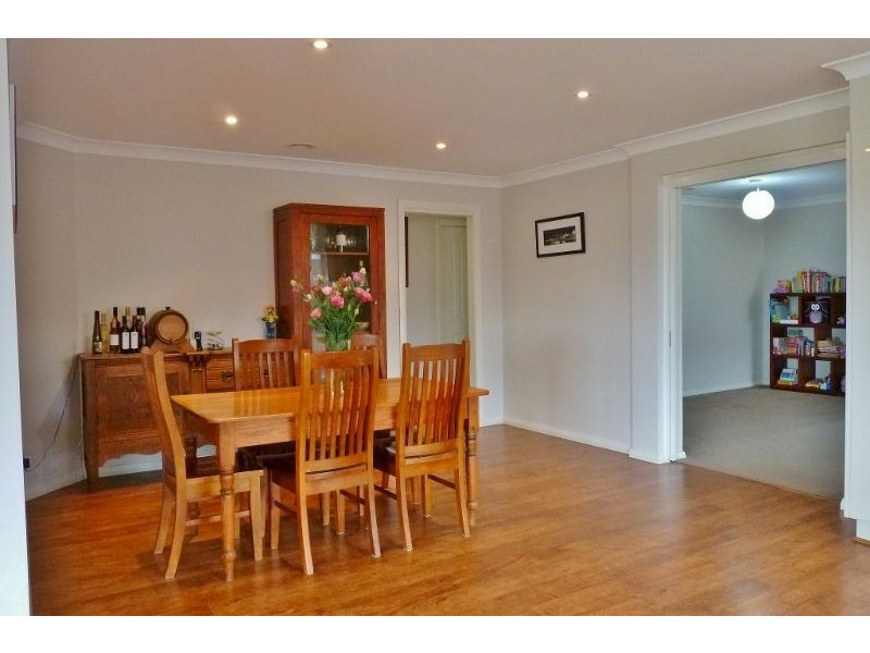 28 George Weily Place, Orange NSW 2800