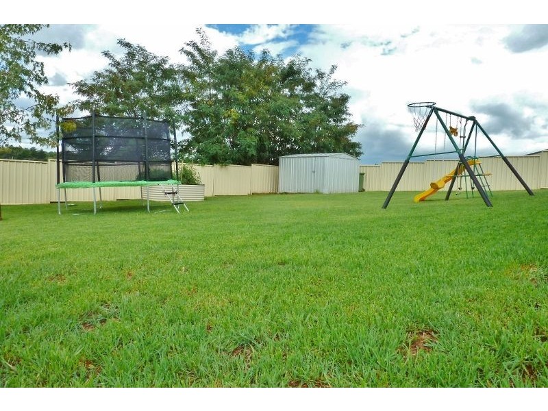 28 George Weily Place, Orange NSW 2800
