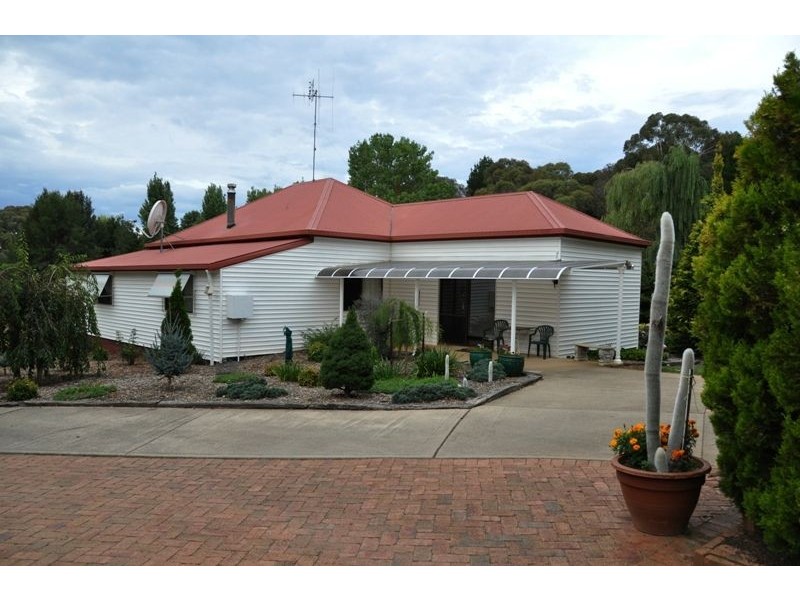 2868 Hobbys Yards Road, Blayney NSW 2799