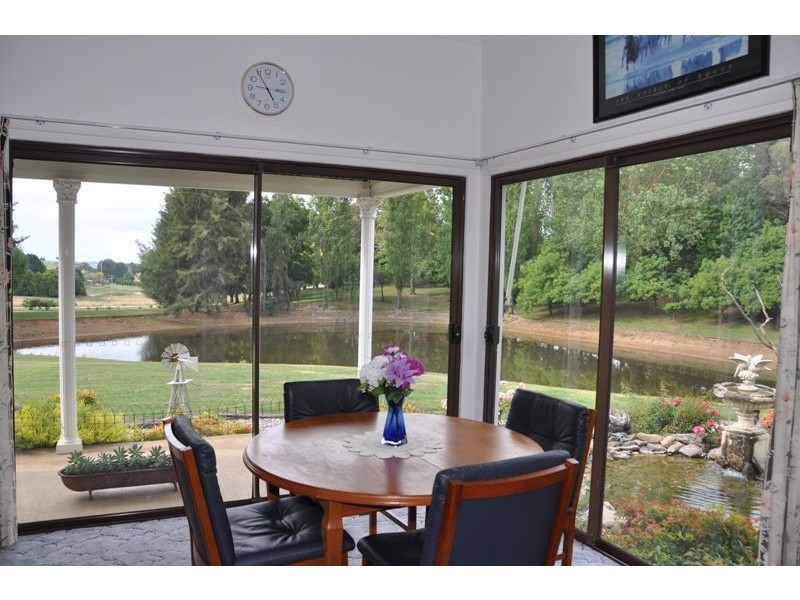 2868 Hobbys Yards Road, Blayney NSW 2799
