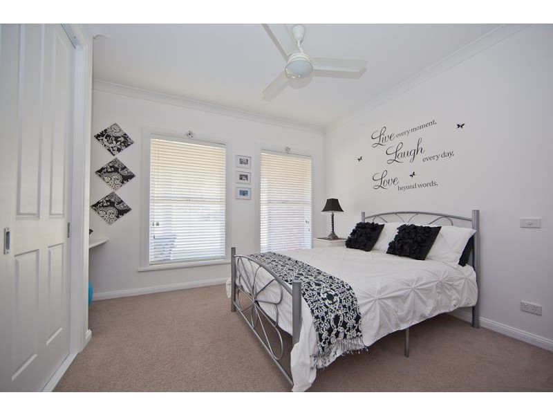 50 Ilumba Way, Bathurst NSW 2795