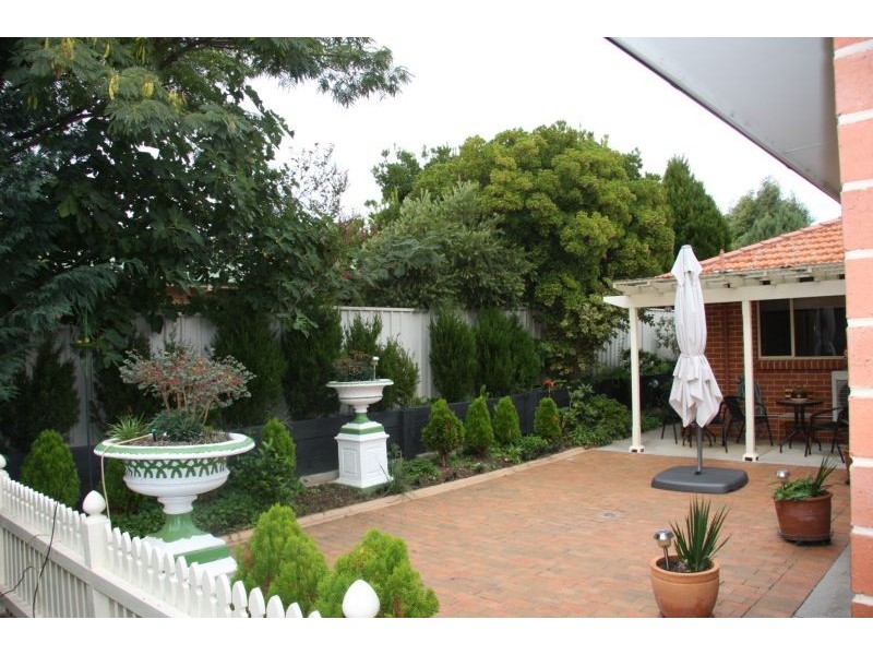 17 Jagoe Drive, Bathurst NSW 2795