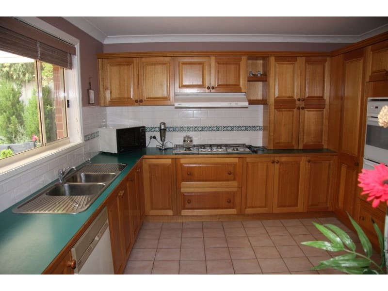 17 Jagoe Drive, Bathurst NSW 2795