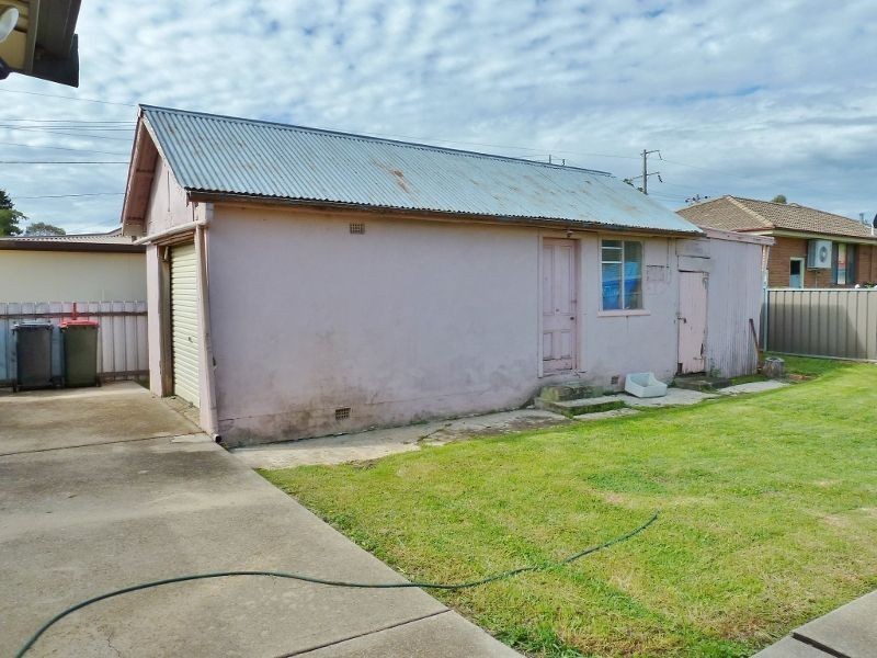 174 Sampson Street, Orange NSW 2800