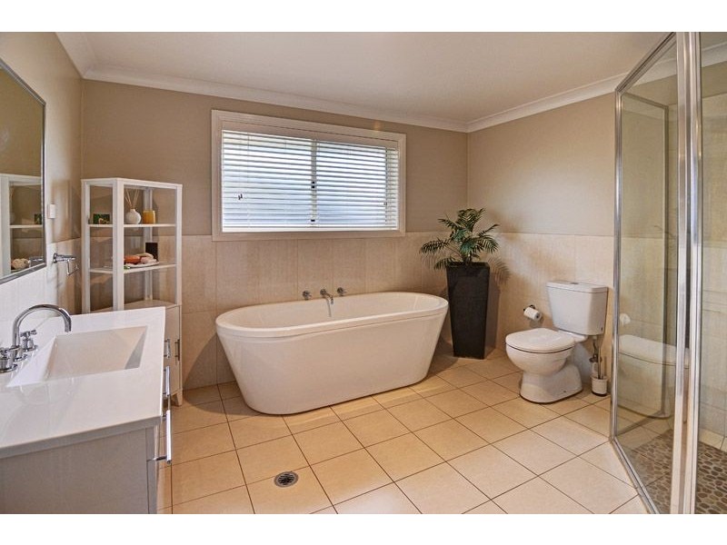 12 McCarron Place, Orange NSW 2800