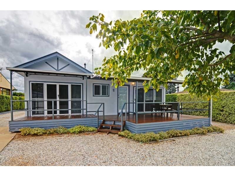 6 Paling Street, Orange NSW 2800