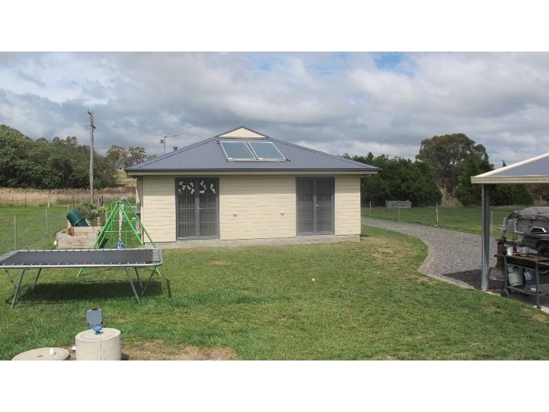 19 North Lane, Forest Reefs NSW 2798