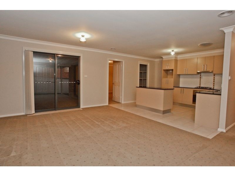 3 George Weily Place, Orange NSW 2800