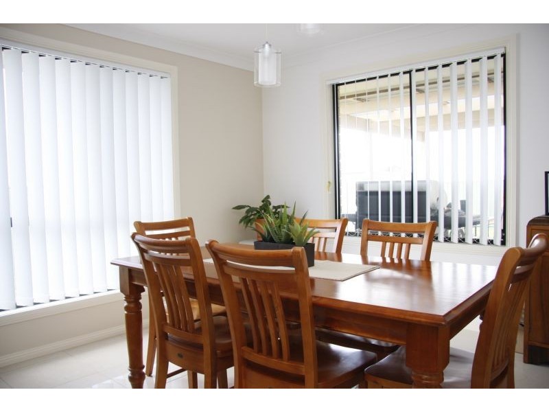 15 Marriott Avenue, Bathurst NSW 2795