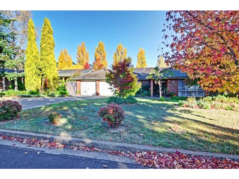 9 Kooronga Avenue, Orange NSW 2800