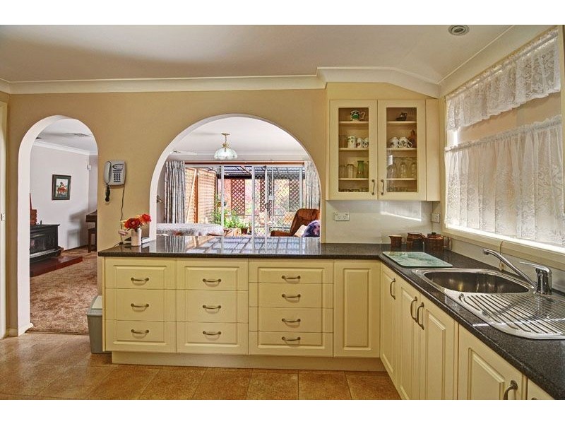 9 Kooronga Avenue, Orange NSW 2800