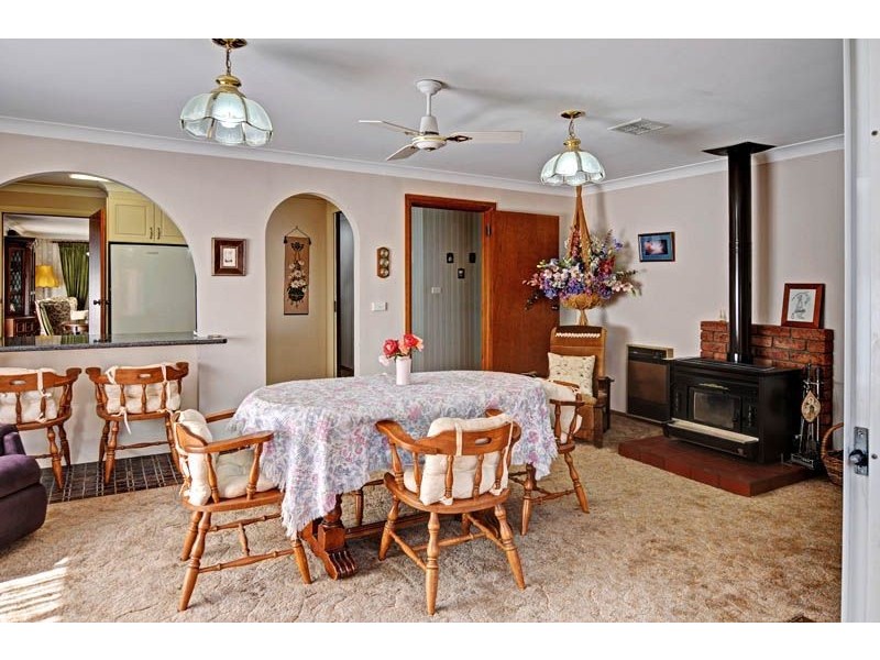 9 Kooronga Avenue, Orange NSW 2800