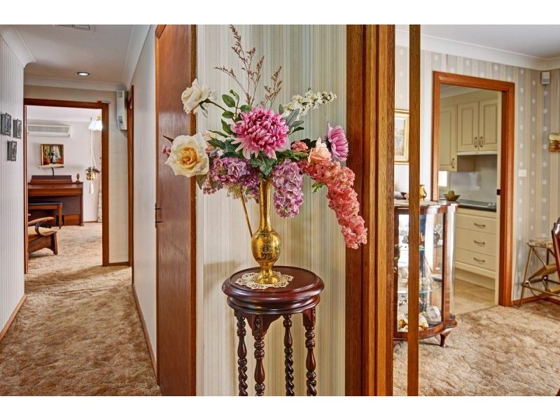 9 Kooronga Avenue, Orange NSW 2800