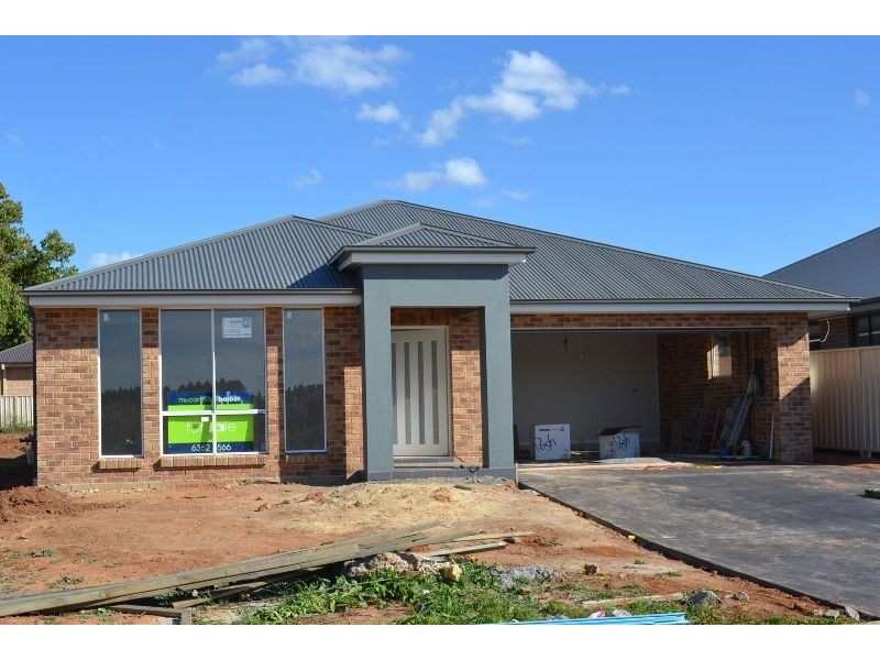 1 Elberta Street, Orange NSW 2800