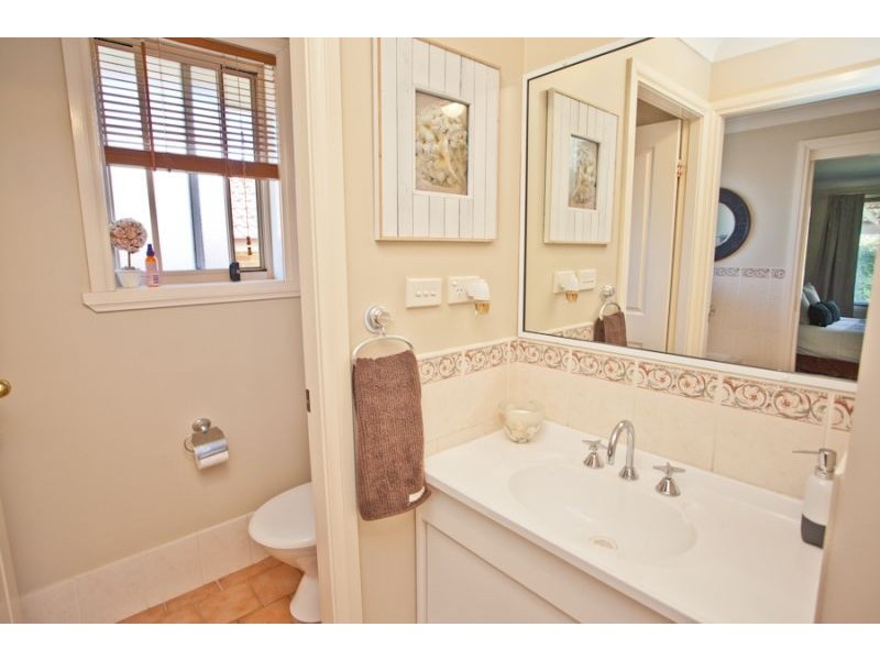 36 Coombes Place, Orange NSW 2800