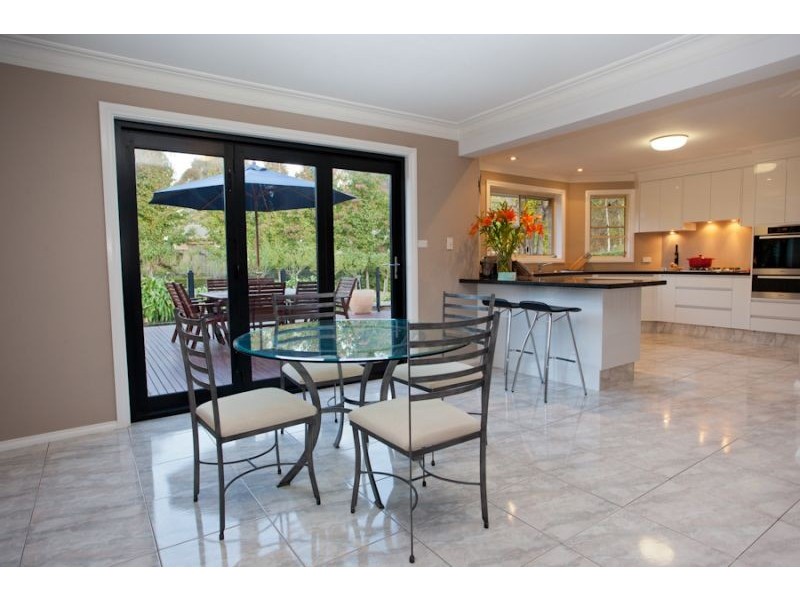 6 Anthony Crescent, Orange NSW 2800